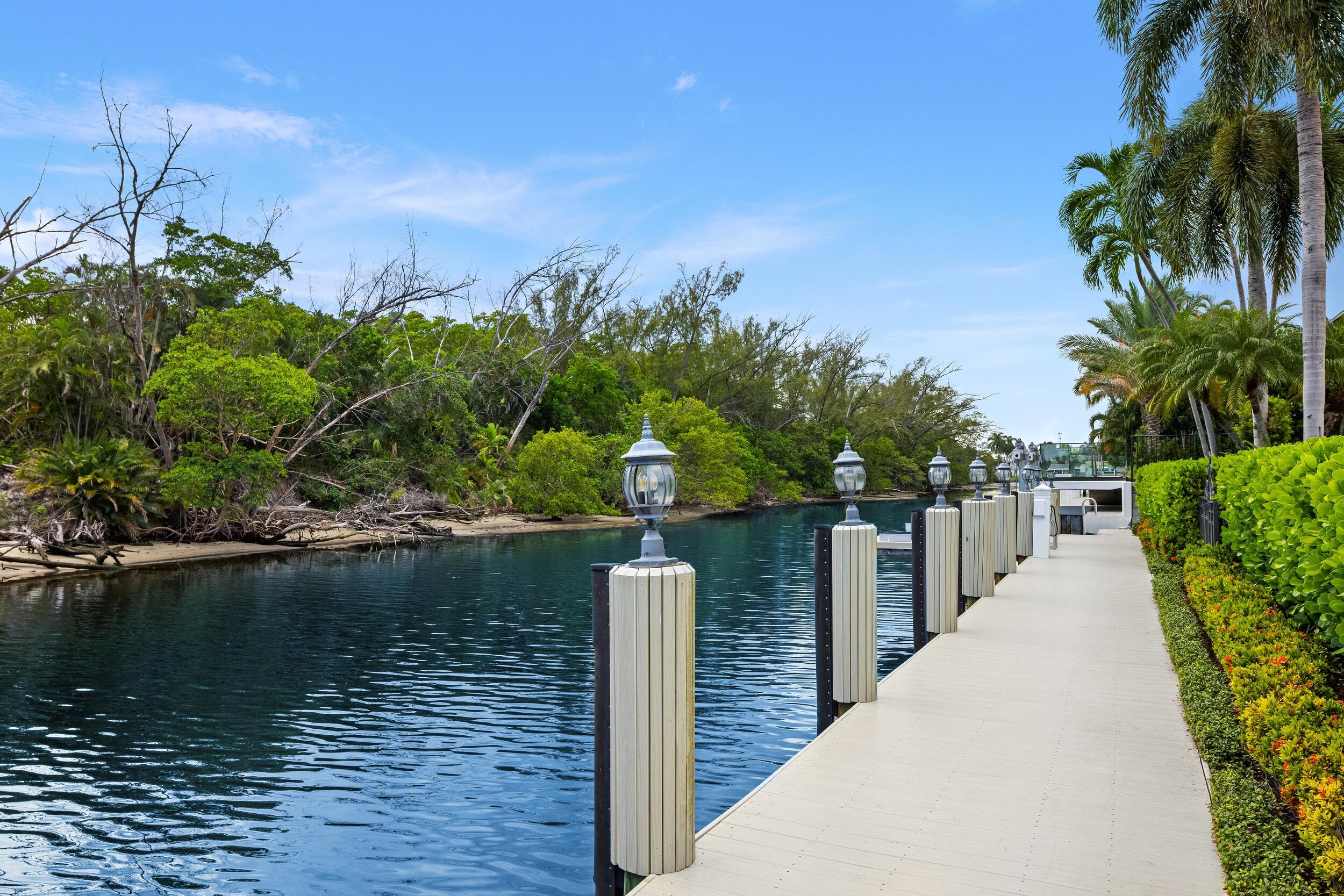 248 W Alexander Palm Rd Boca Raton, FL 33432