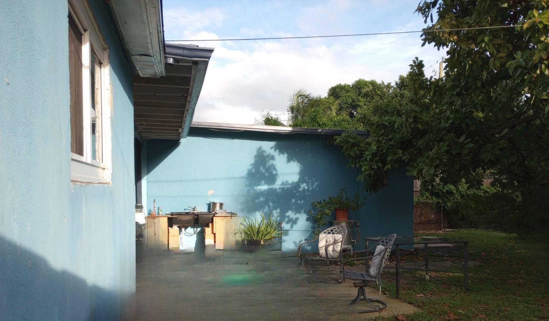 3140 NW 100th St Miami, FL 33147