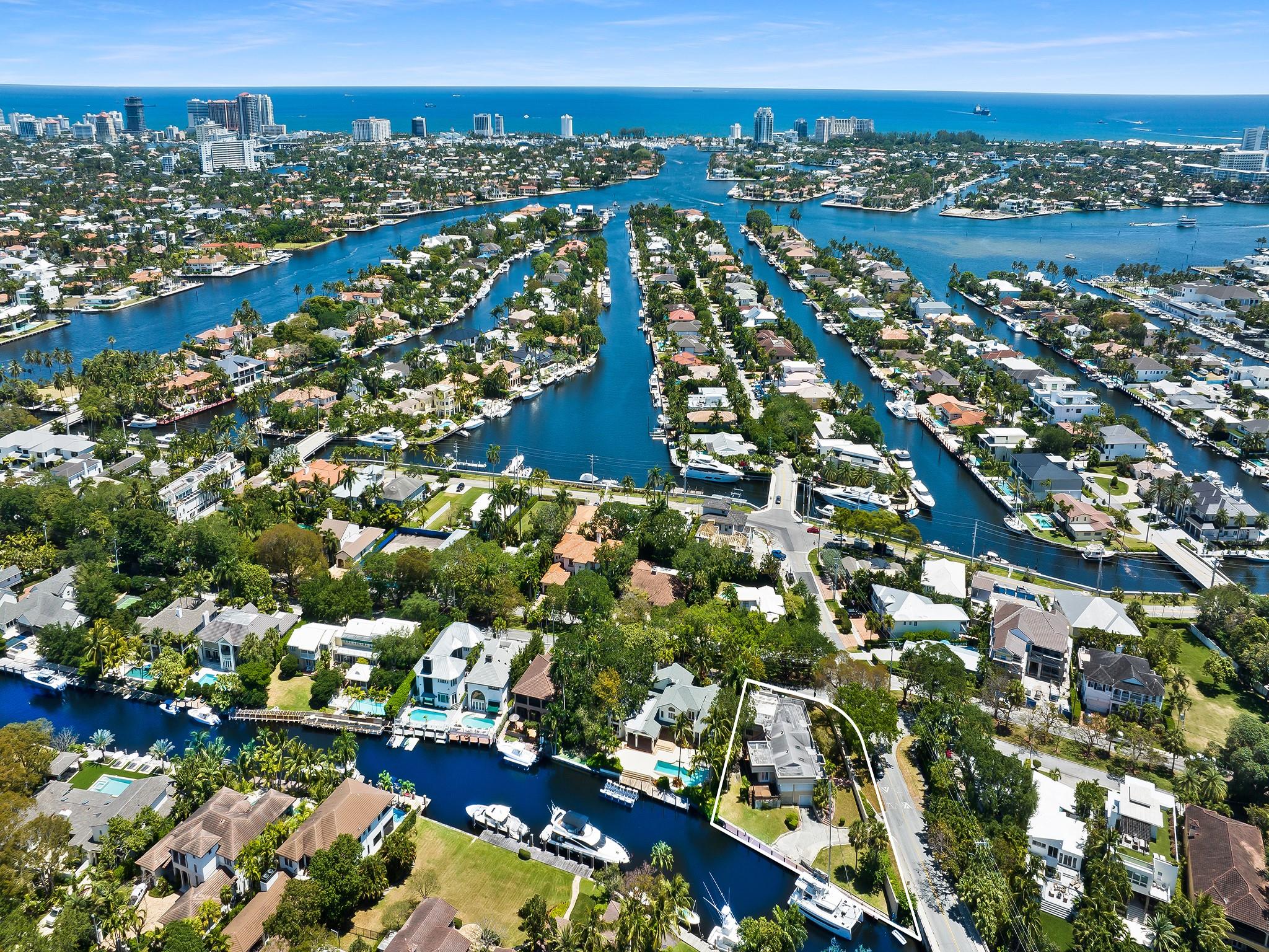 1401 SE 9th St Fort Lauderdale, FL 33316