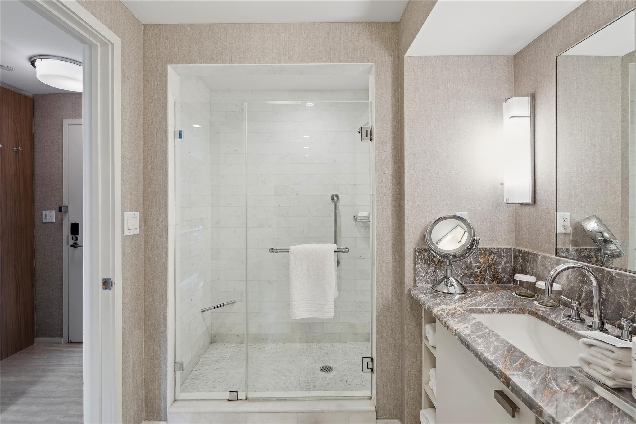 551 N Fort Lauderdale Bch Blvd #R2303 Fort Lauderdale, FL 33304