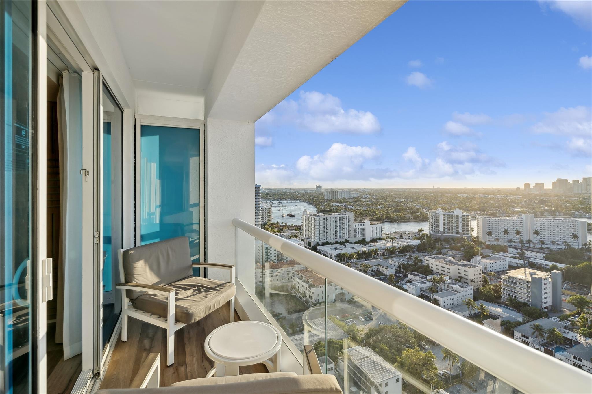 551 N Fort Lauderdale Bch Blvd #R2303 Fort Lauderdale, FL 33304