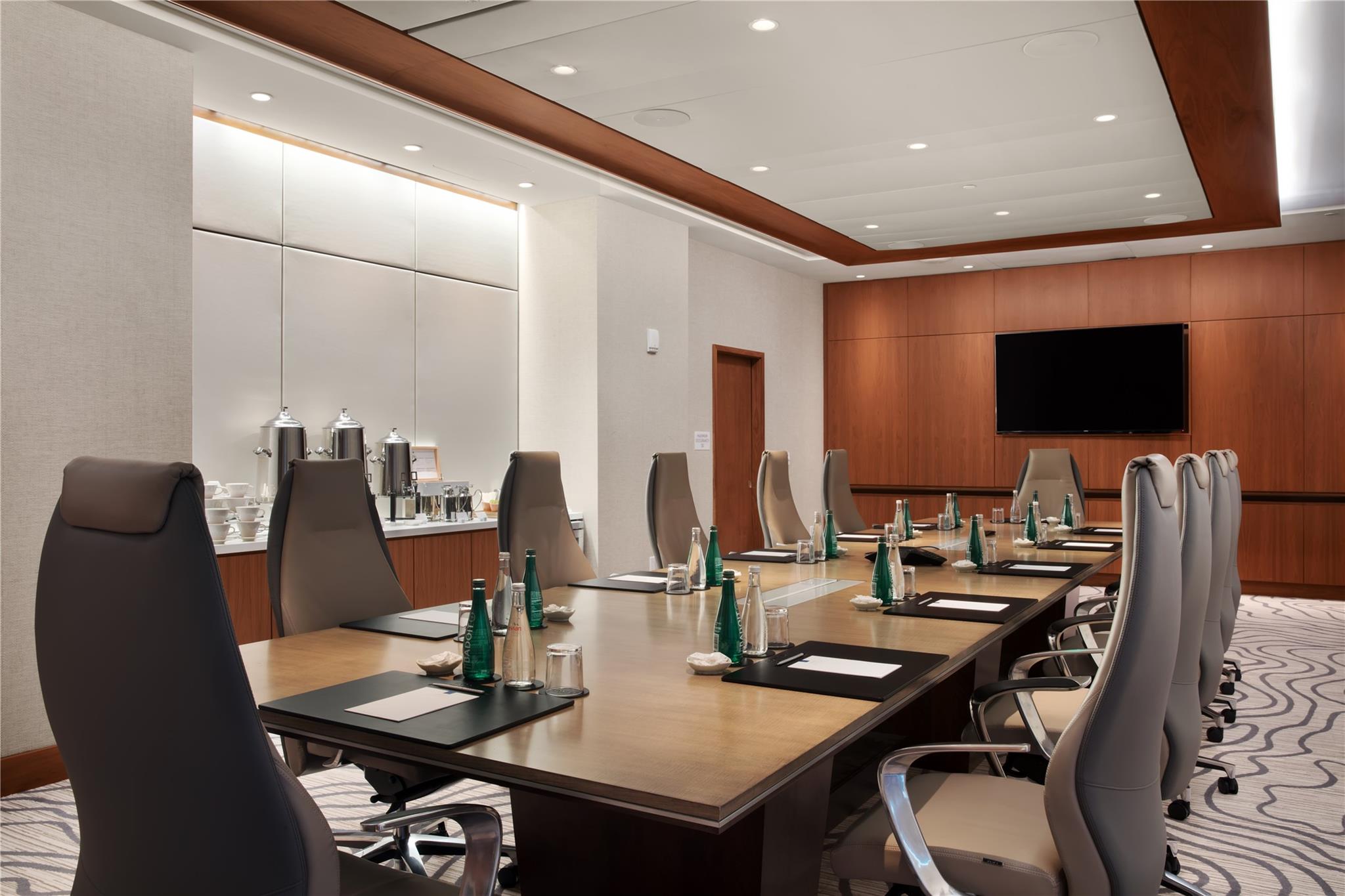 551 N Fort Lauderdale Bch Blvd #R2303 Fort Lauderdale, FL 33304