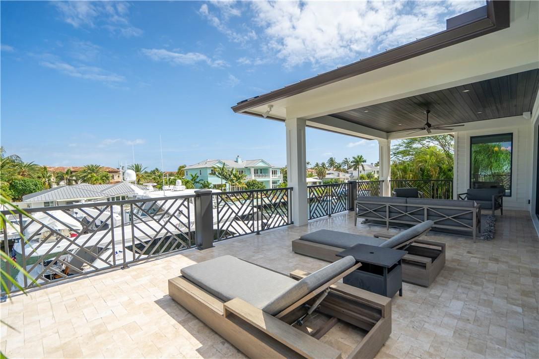 2349 NE 24th St Lighthouse Point, FL 33064