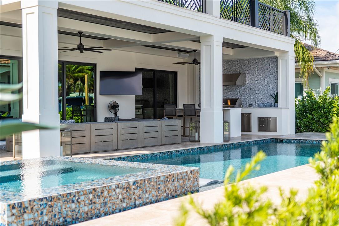 2349 NE 24th St Lighthouse Point, FL 33064