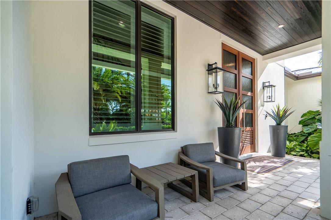 2349 NE 24th St Lighthouse Point, FL 33064