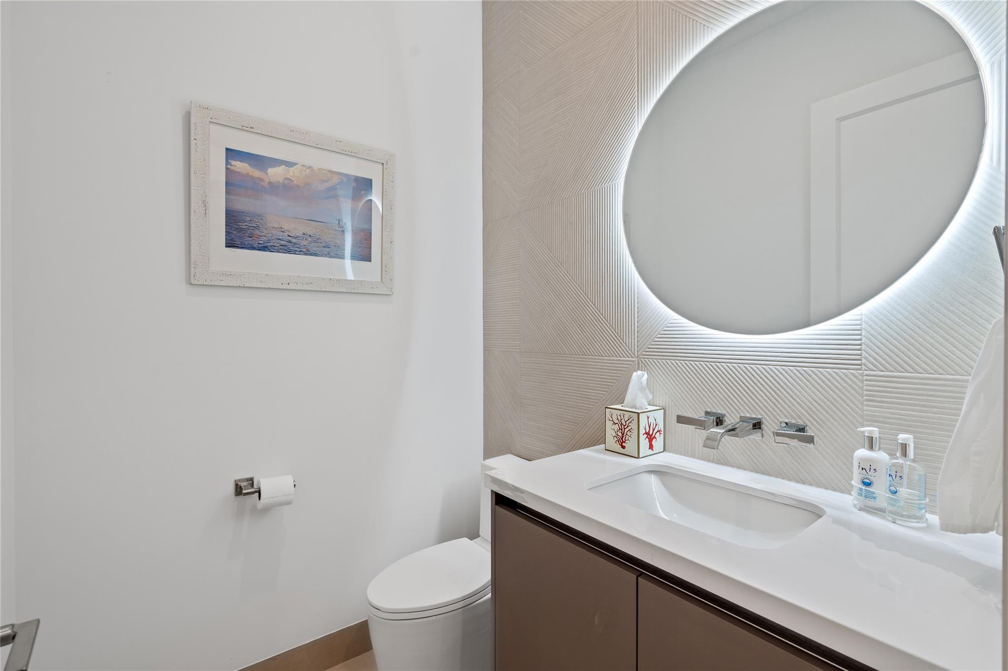 2103 N Riverside Dr Pompano Beach, FL 33062