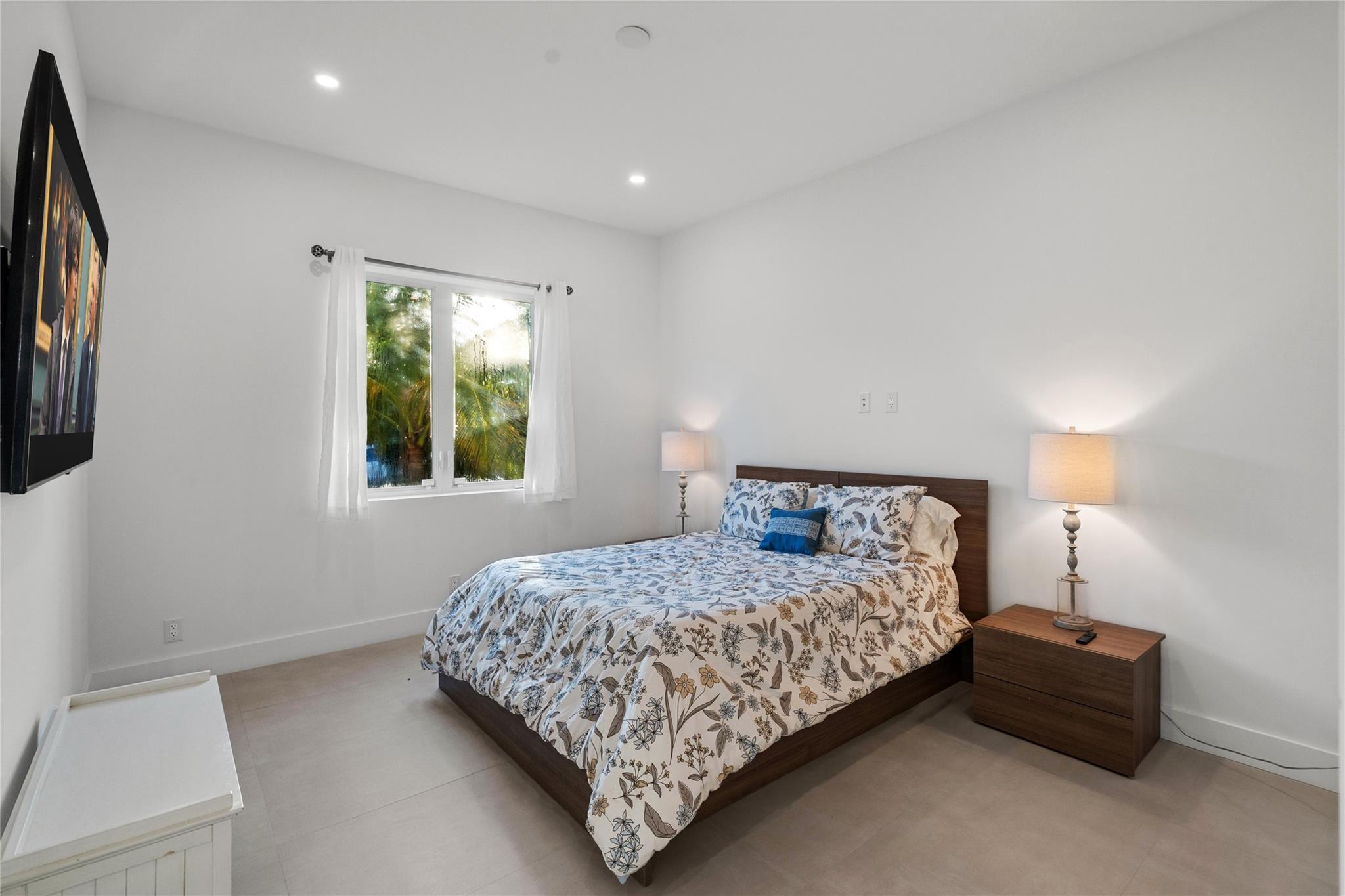 2103 N Riverside Dr Pompano Beach, FL 33062