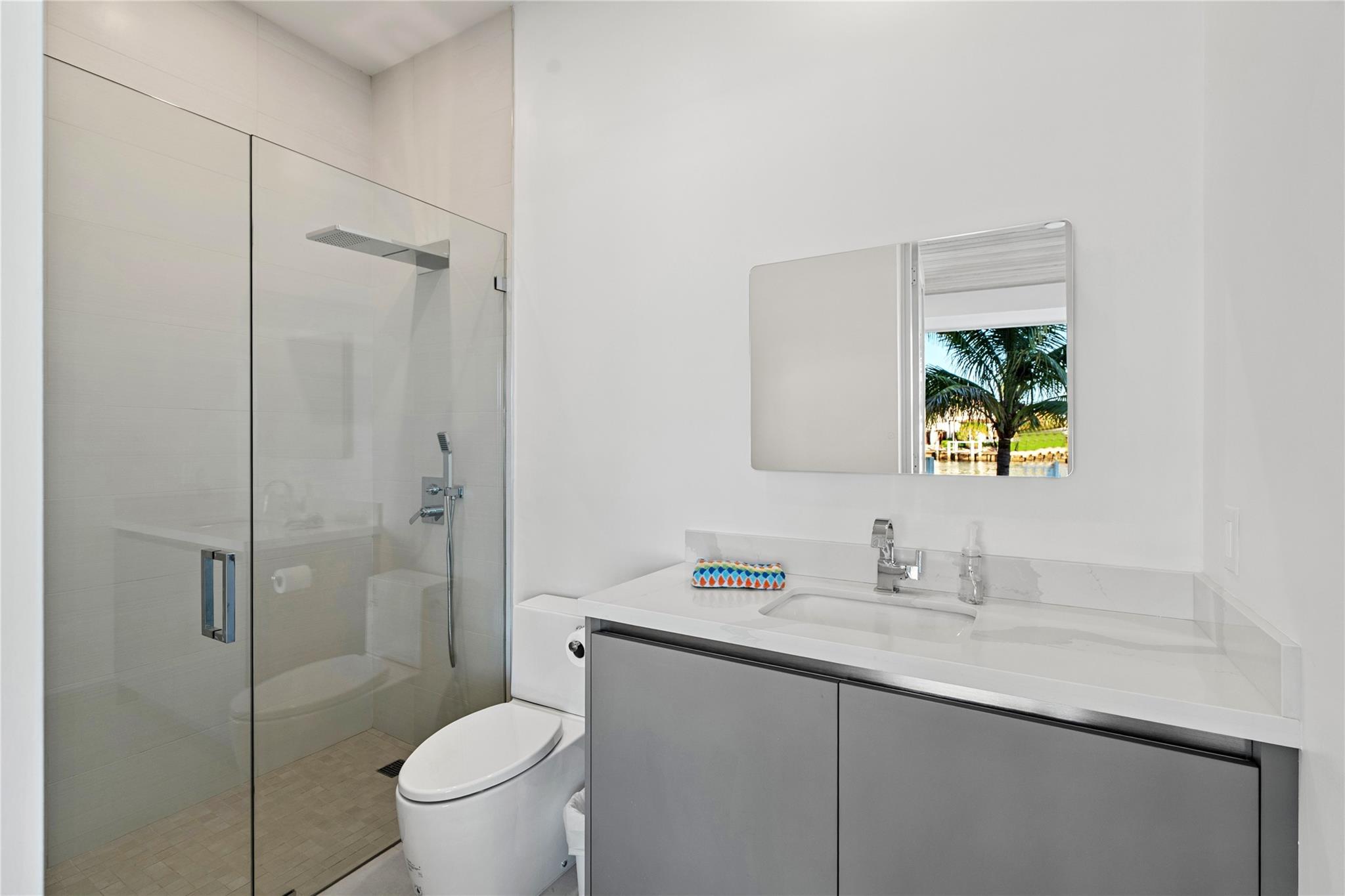 2103 N Riverside Dr Pompano Beach, FL 33062