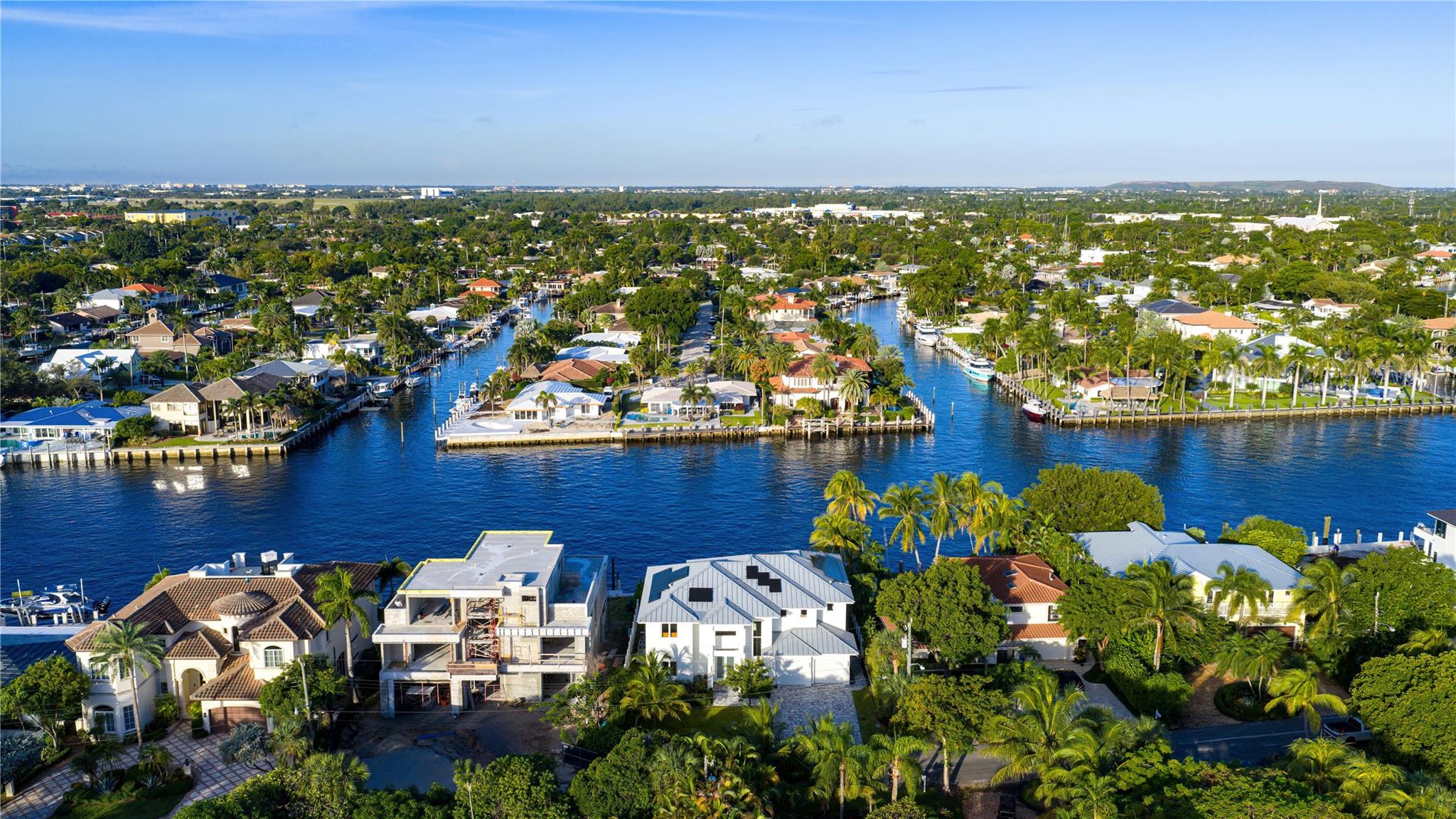 2103 N Riverside Dr Pompano Beach, FL 33062