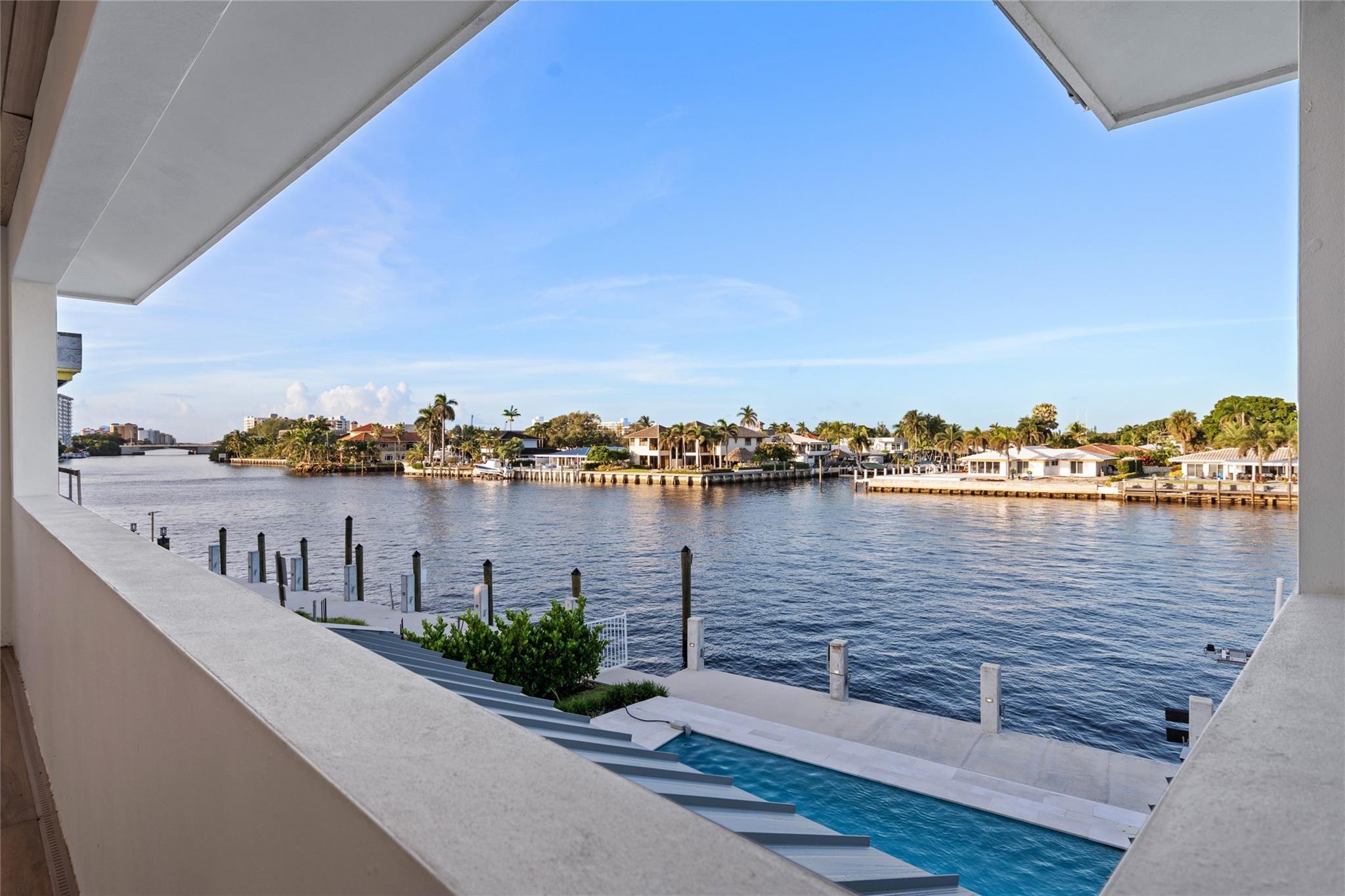 2103 N Riverside Dr Pompano Beach, FL 33062