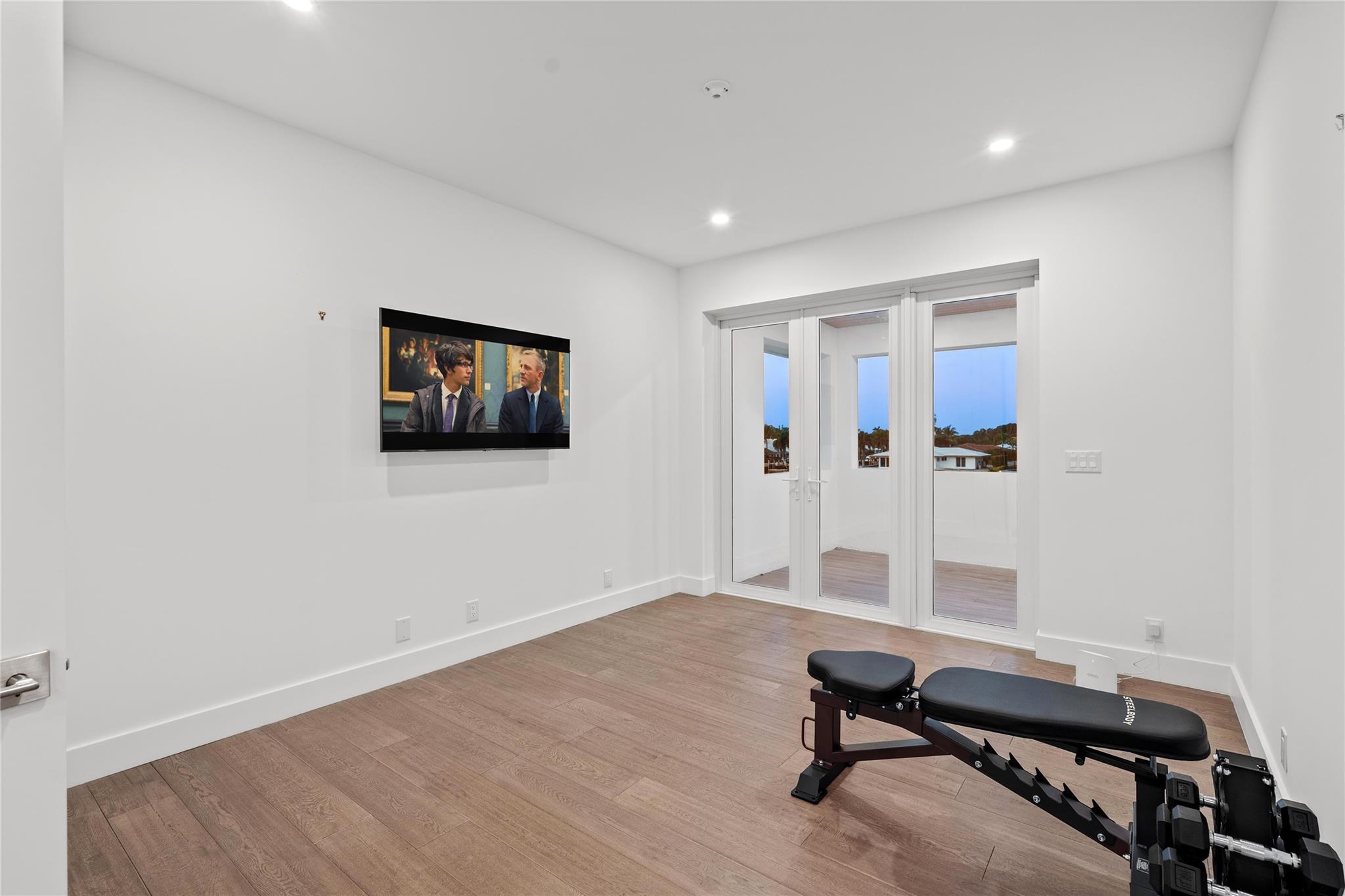 2103 N Riverside Dr Pompano Beach, FL 33062