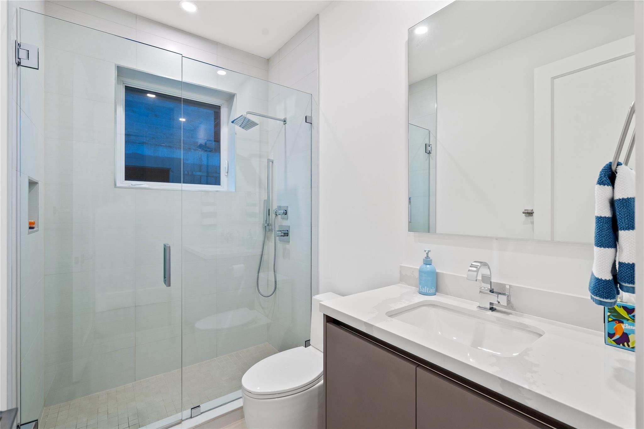 2103 N Riverside Dr Pompano Beach, FL 33062