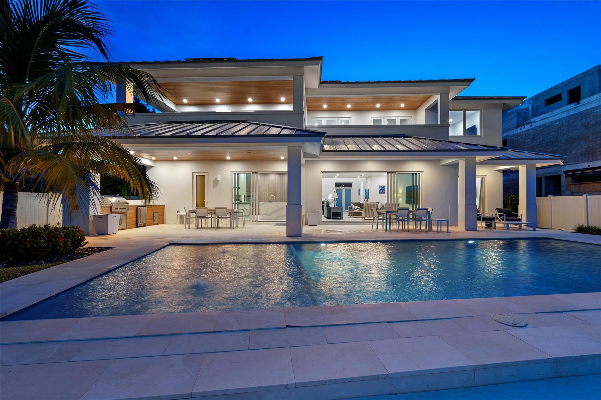 2103 N Riverside Dr Pompano Beach, FL 33062