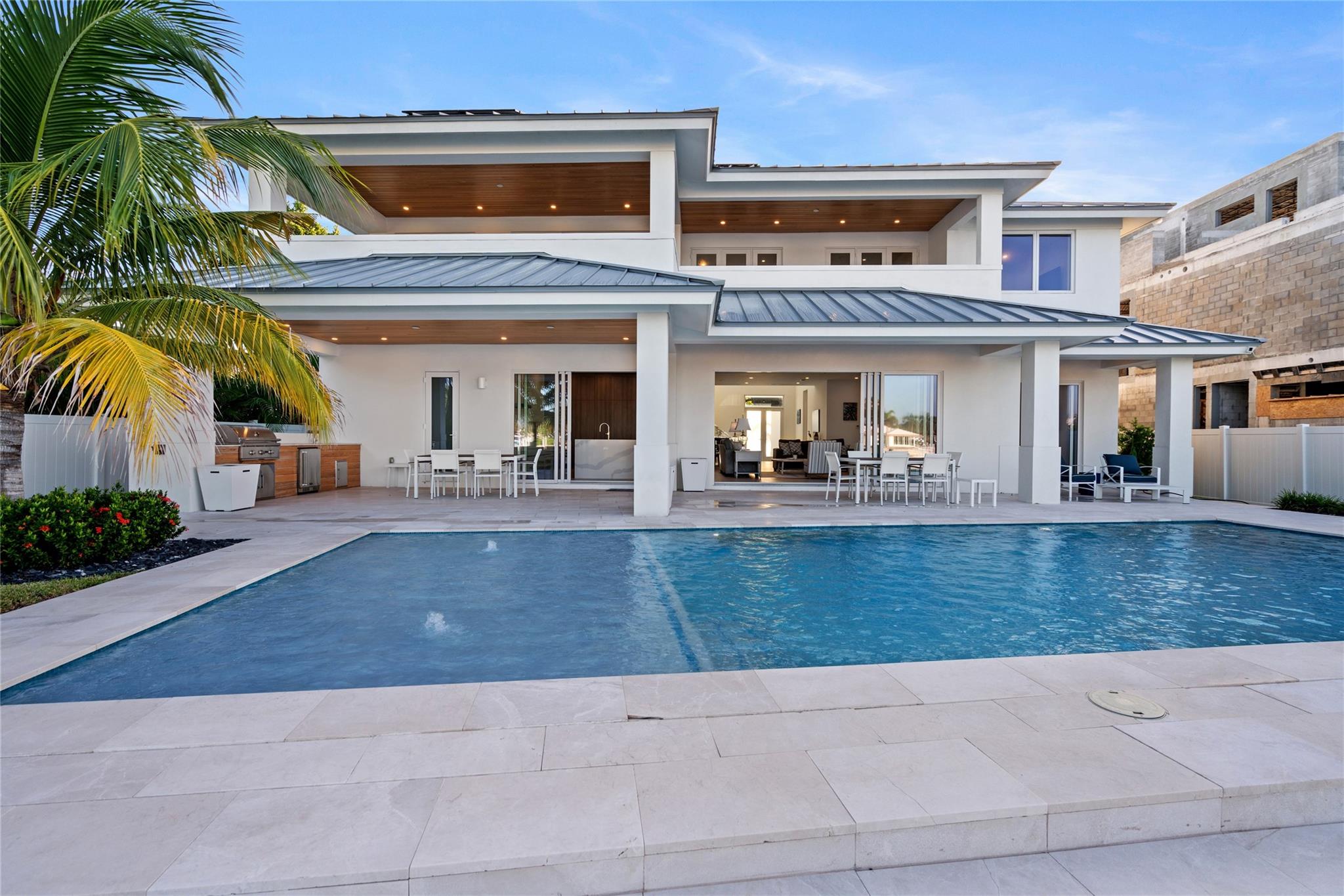 2103 N Riverside Dr Pompano Beach, FL 33062