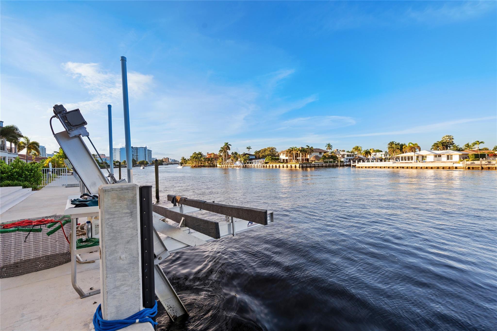 2103 N Riverside Dr Pompano Beach, FL 33062