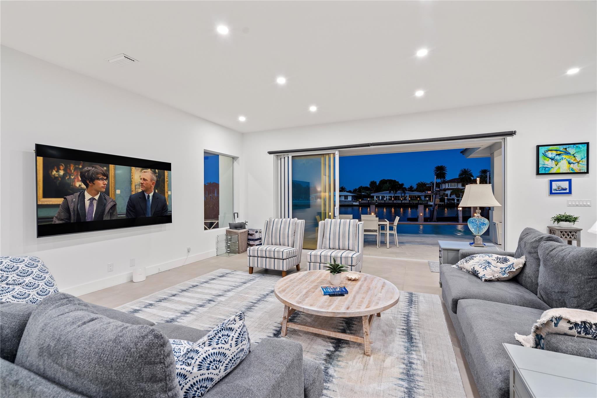 2103 N Riverside Dr Pompano Beach, FL 33062