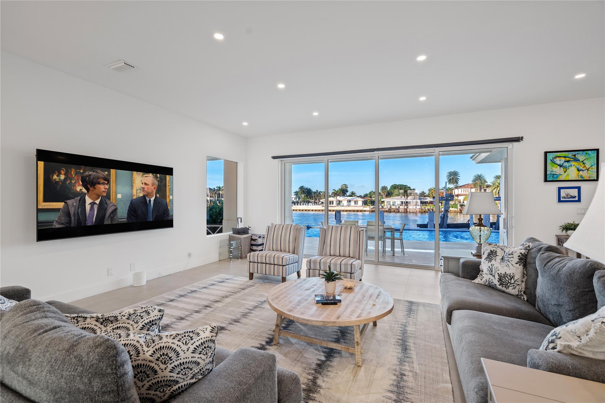 2103 N Riverside Dr Pompano Beach, FL 33062