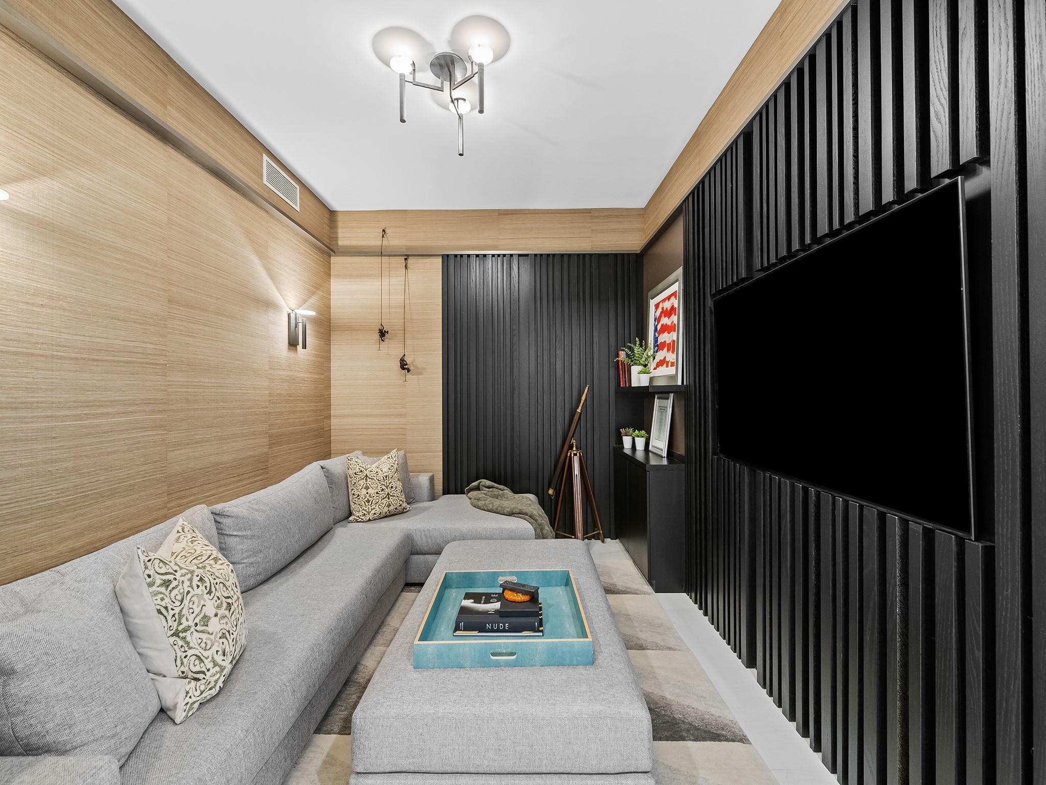 435 Bayshore Dr #703 Fort Lauderdale, FL 33304