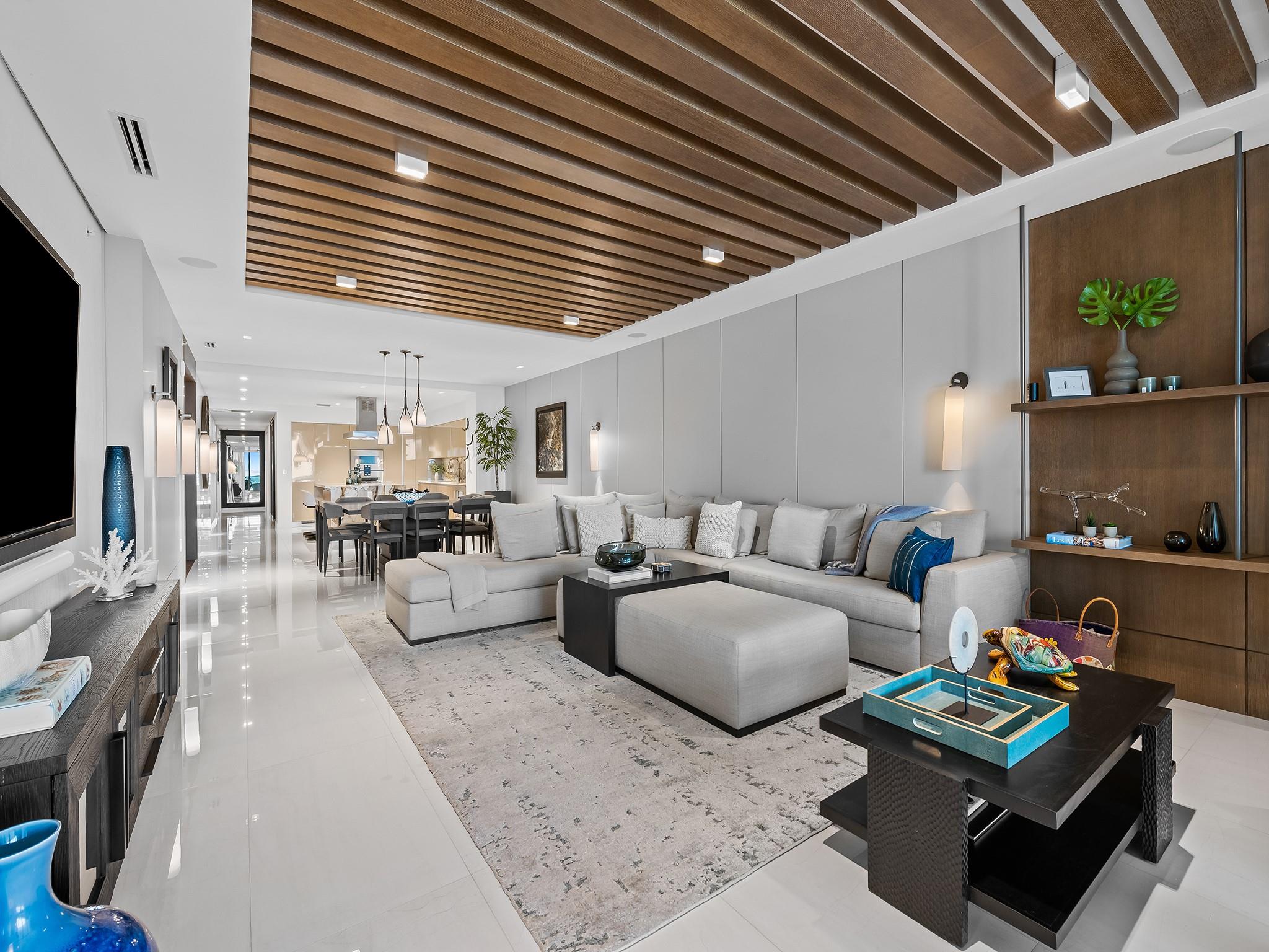 435 Bayshore Dr #703 Fort Lauderdale, FL 33304