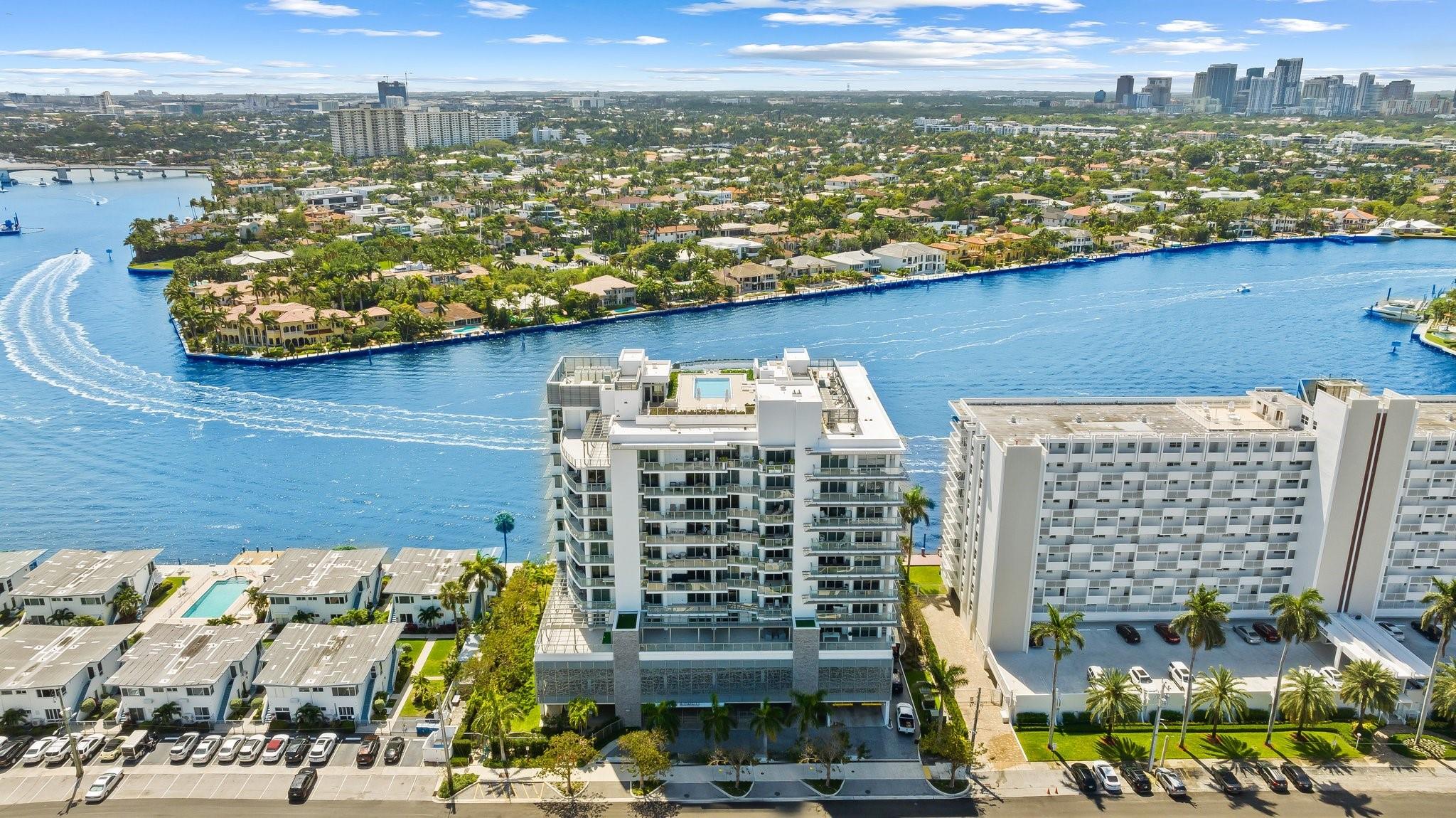 435 Bayshore Dr #703 Fort Lauderdale, FL 33304
