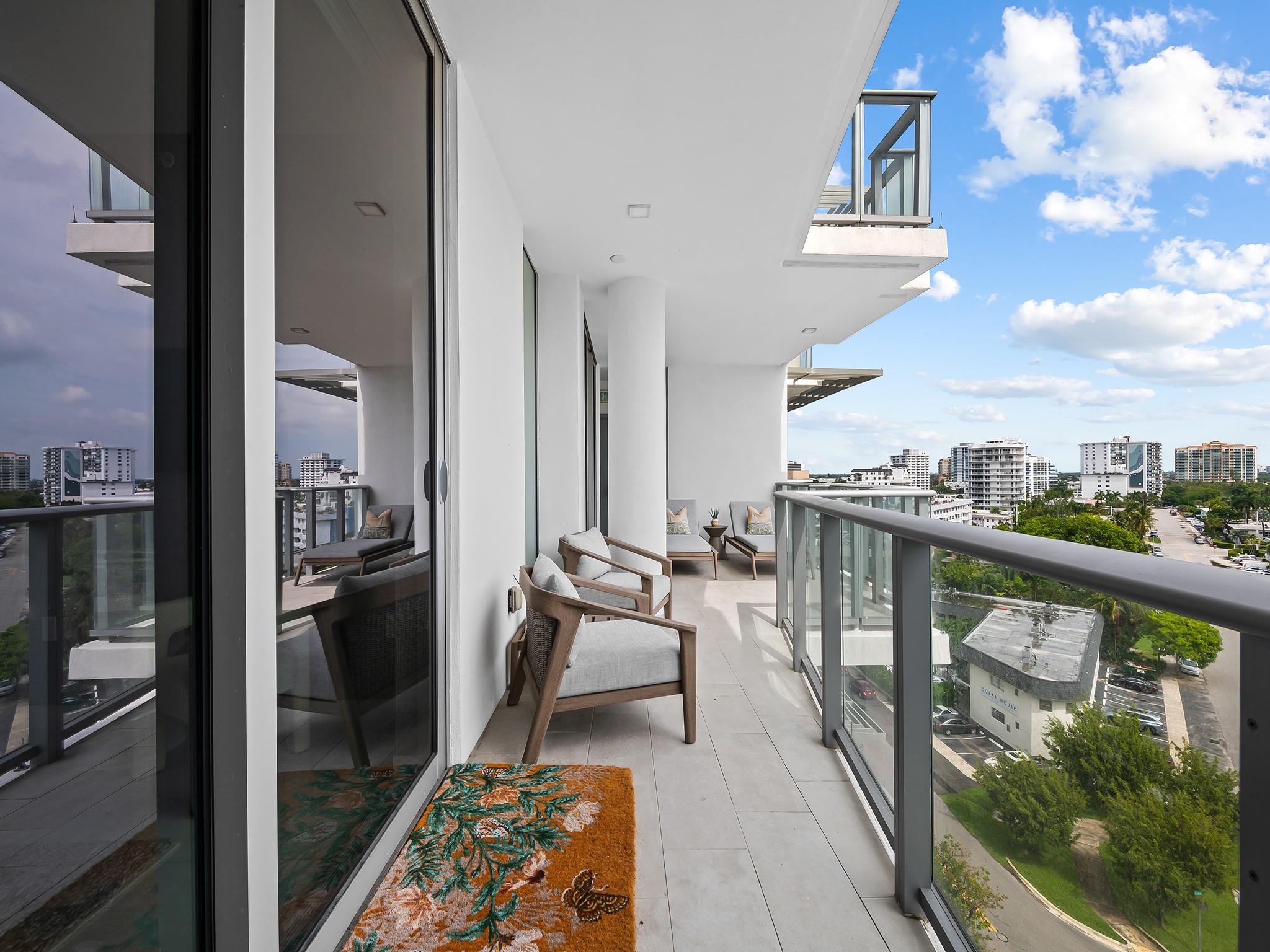 435 Bayshore Dr #703 Fort Lauderdale, FL 33304