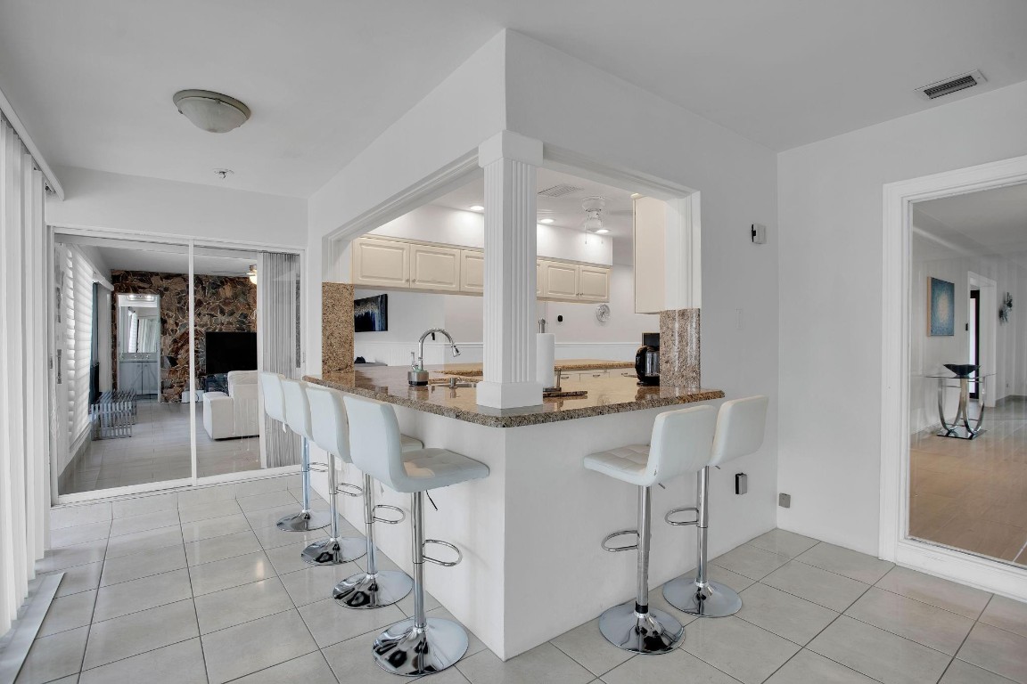 3305 NE 37th St Fort Lauderdale, FL 33308