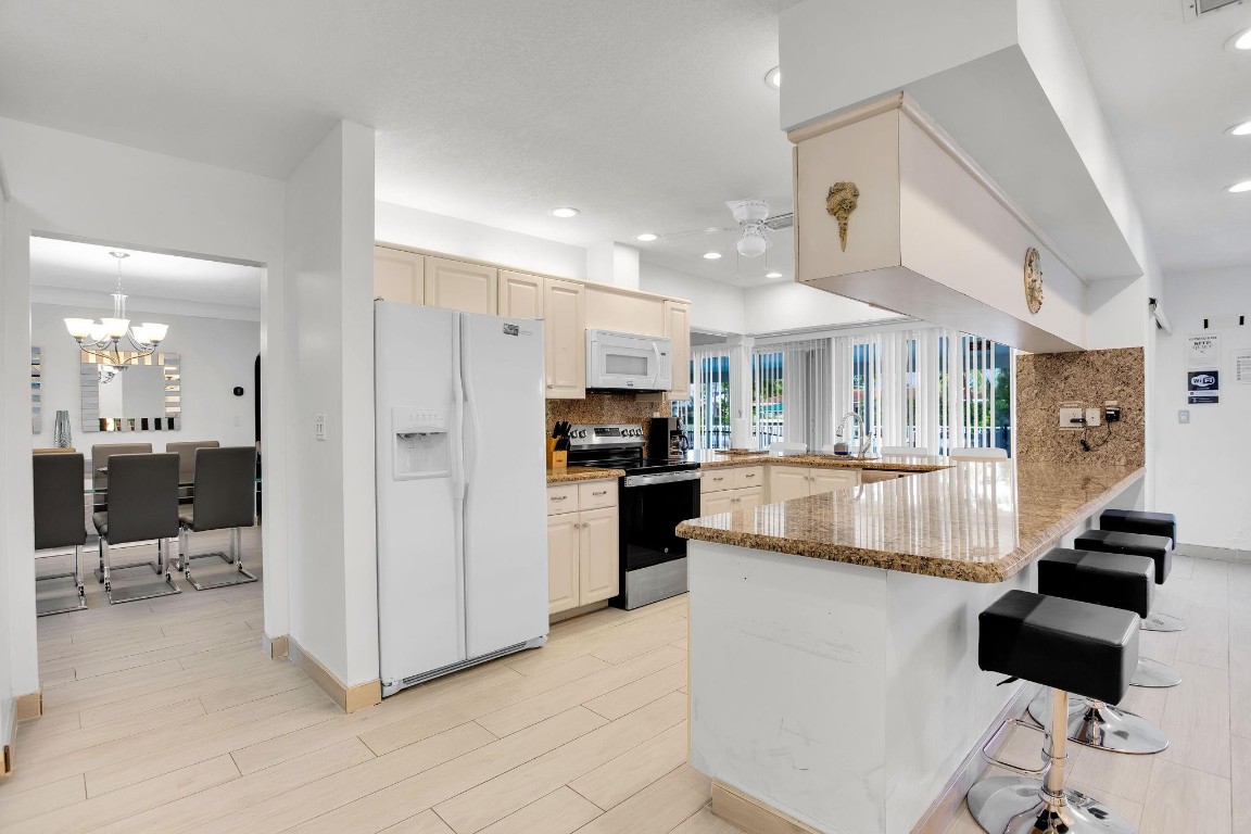 3305 NE 37th St Fort Lauderdale, FL 33308