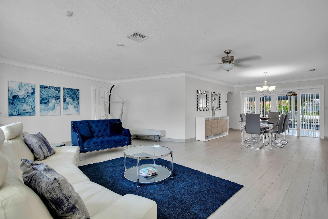 3305 NE 37th St Fort Lauderdale, FL 33308