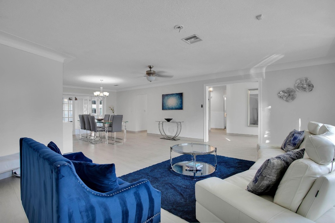 3305 NE 37th St Fort Lauderdale, FL 33308