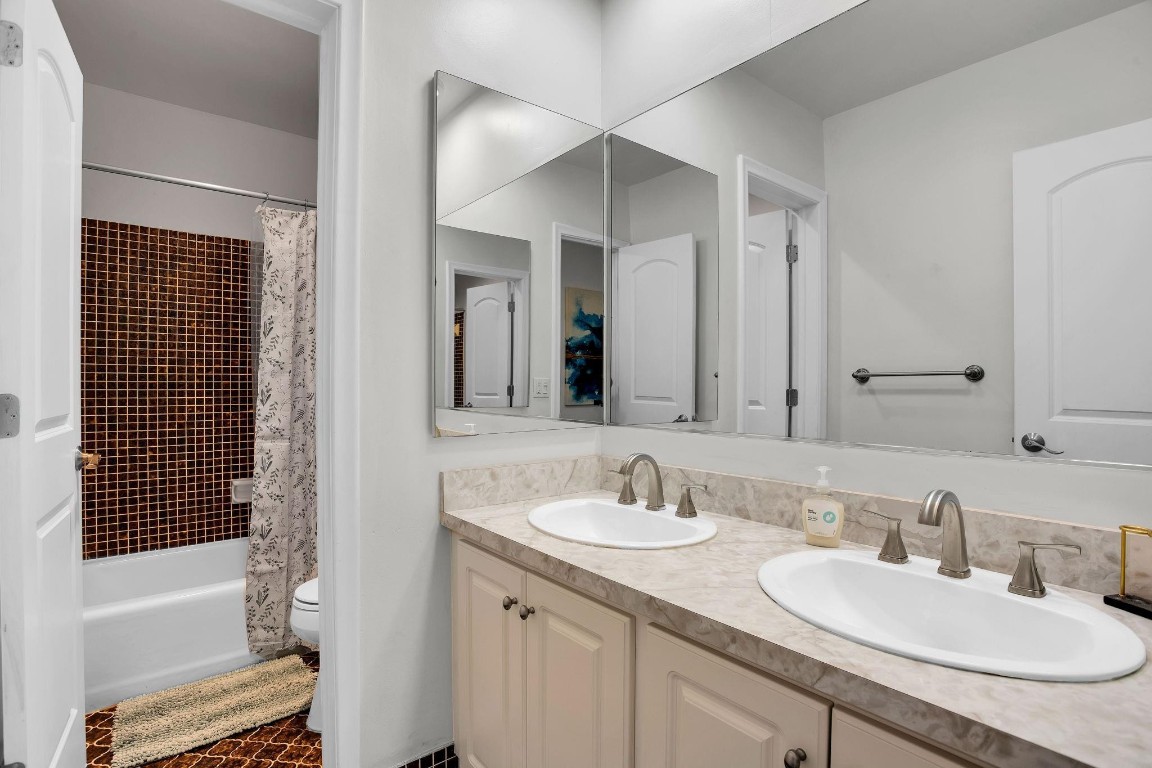 3305 NE 37th St Fort Lauderdale, FL 33308