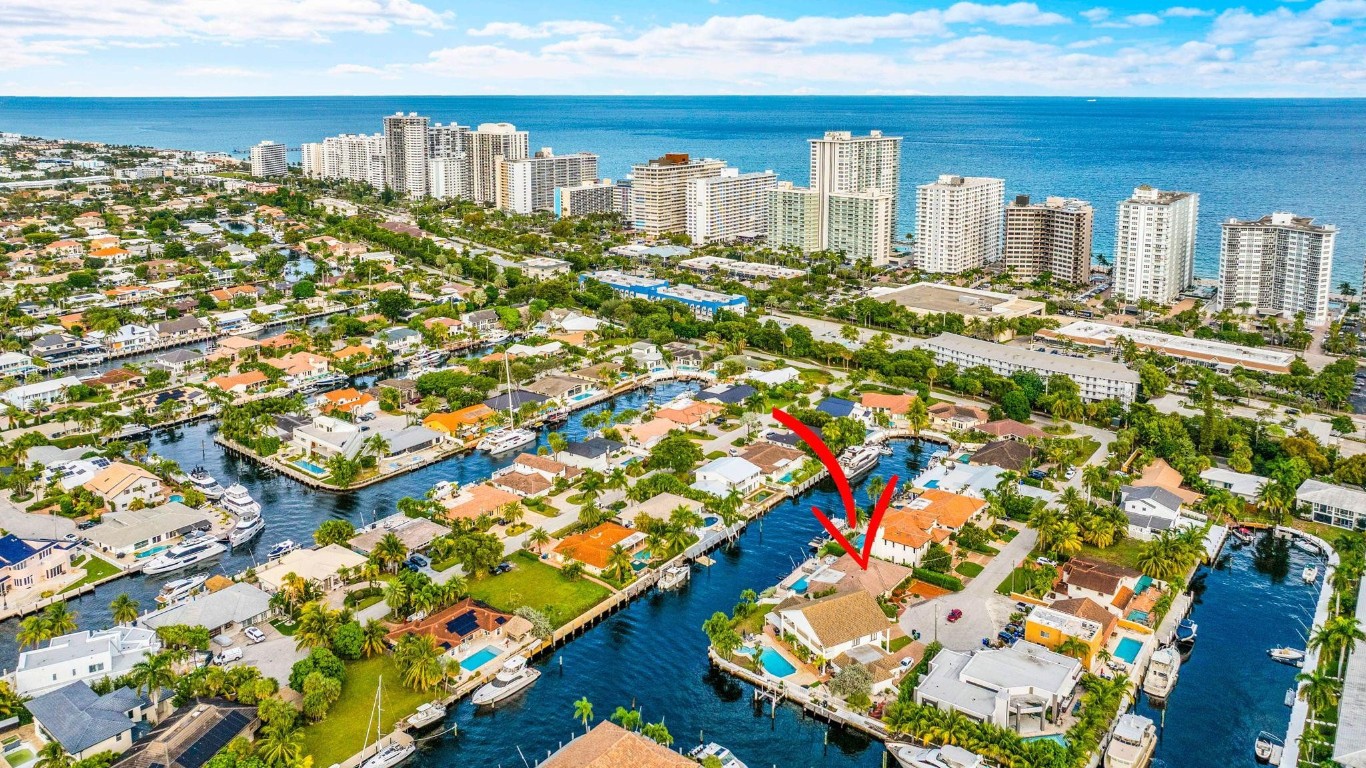 3305 NE 37th St Fort Lauderdale, FL 33308