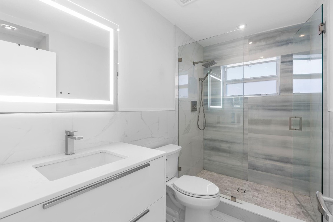 2813 NE 29th Fort Lauderdale, FL 33306