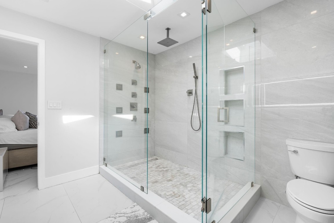 2813 NE 29th Fort Lauderdale, FL 33306