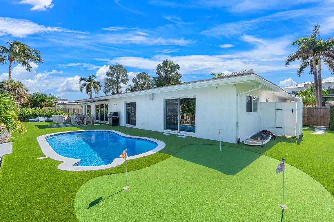 2813 NE 29th Fort Lauderdale, FL 33306