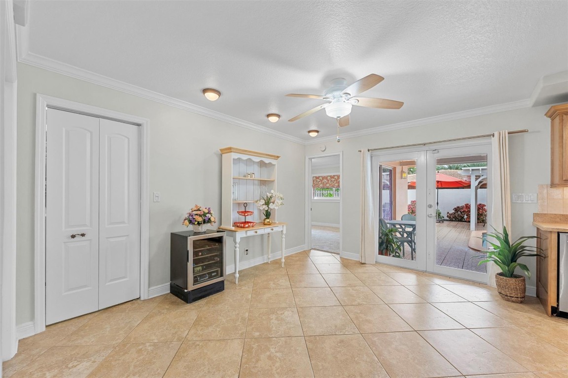 5284 NE 18th Fort Lauderdale, FL 33308