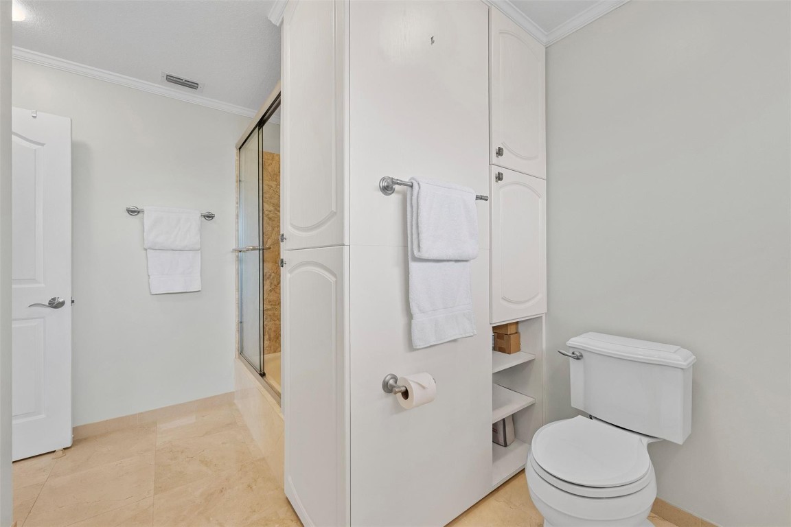 5284 NE 18th Fort Lauderdale, FL 33308