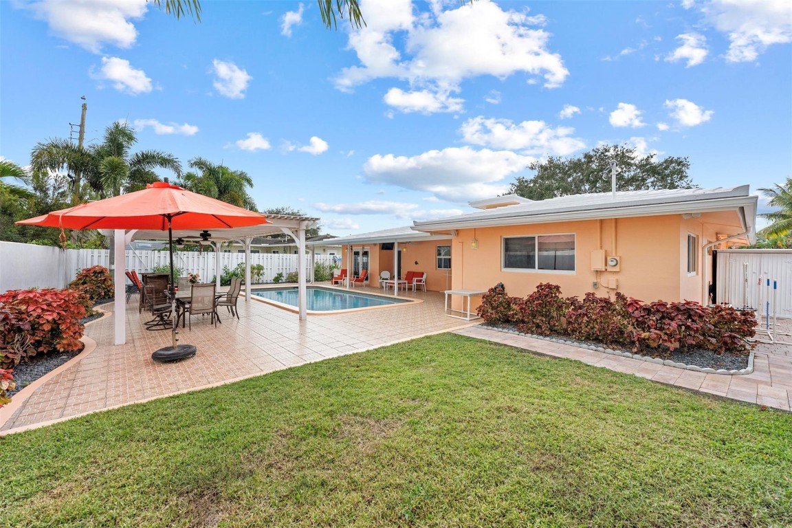 5284 NE 18th Fort Lauderdale, FL 33308