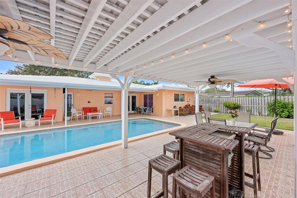 5284 NE 18th Fort Lauderdale, FL 33308