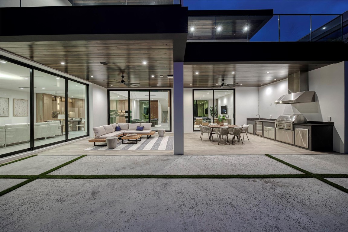 119 N Gordon Fort Lauderdale, FL 33301