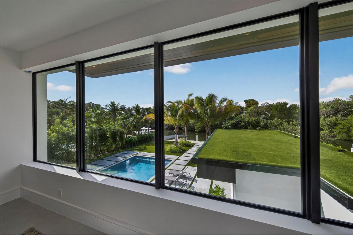 119 N Gordon Fort Lauderdale, FL 33301