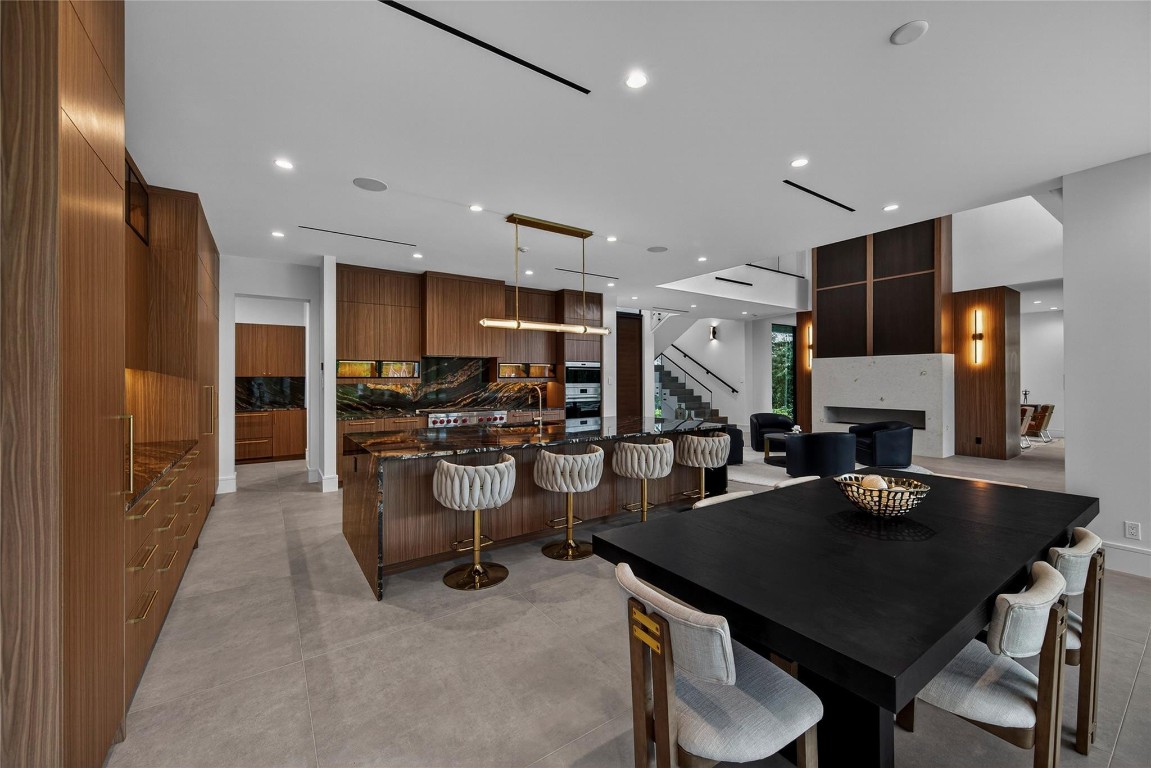 119 N Gordon Fort Lauderdale, FL 33301