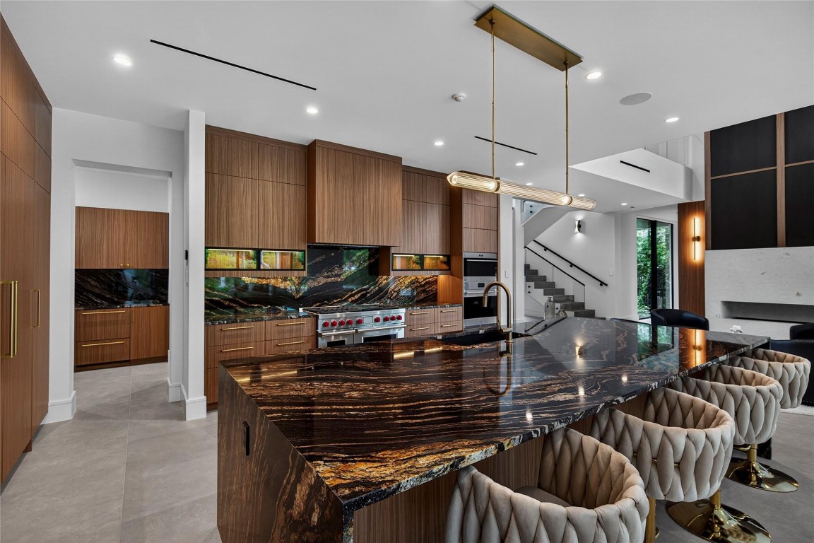 119 N Gordon Fort Lauderdale, FL 33301