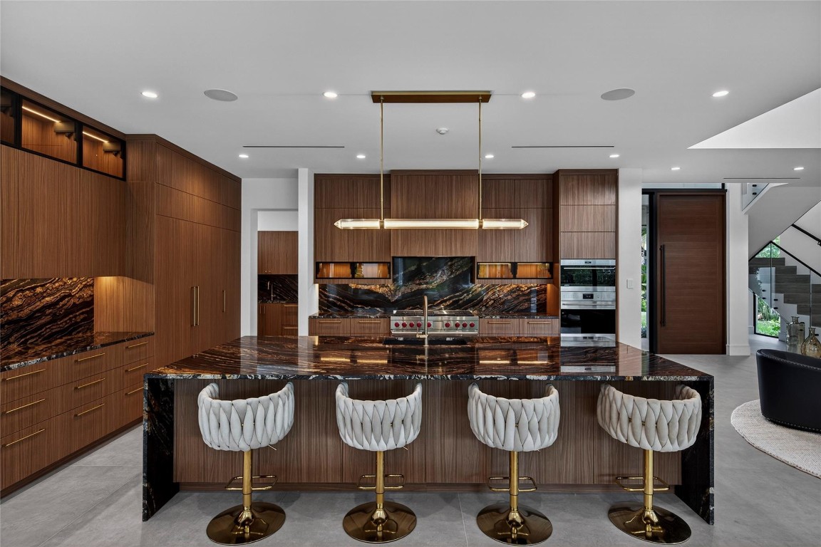 119 N Gordon Fort Lauderdale, FL 33301