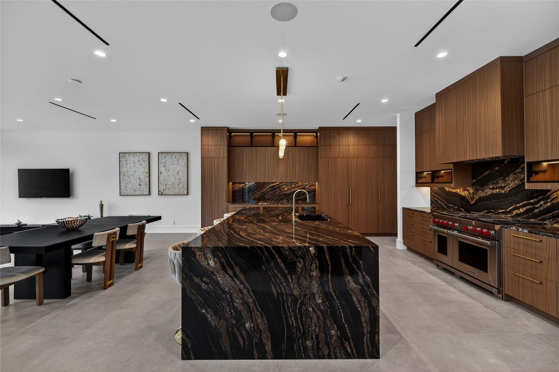 119 N Gordon Fort Lauderdale, FL 33301