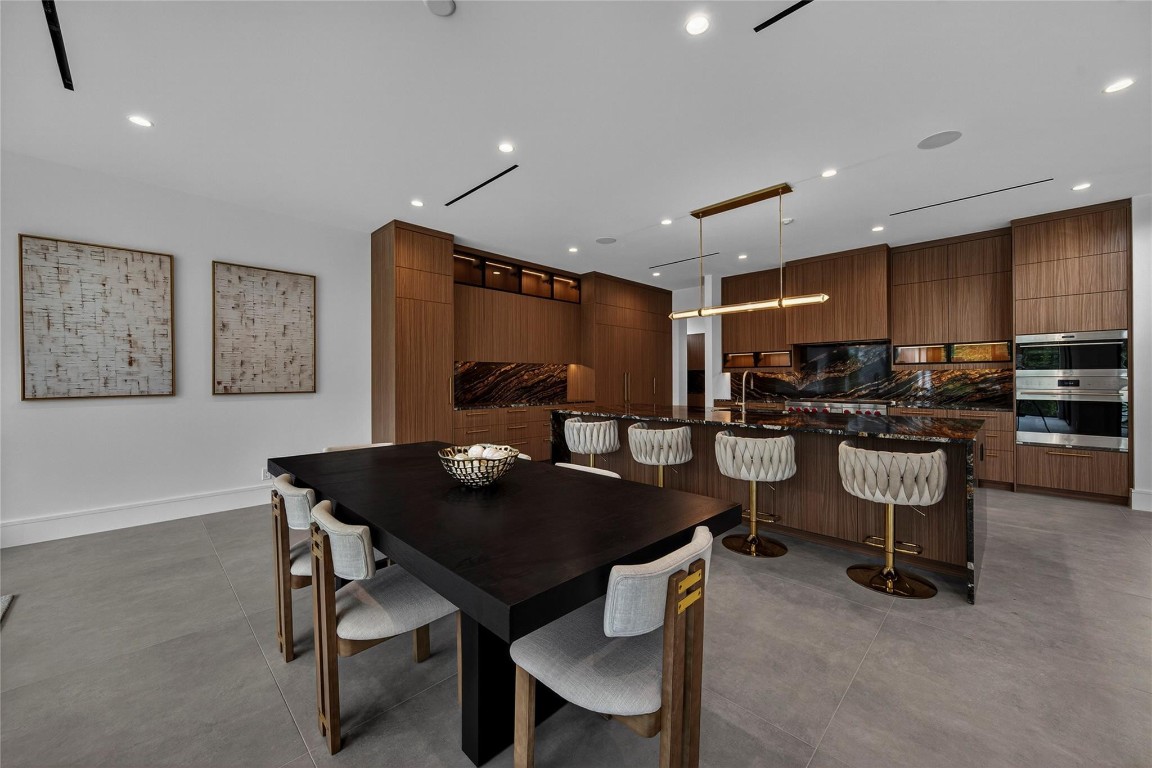 119 N Gordon Fort Lauderdale, FL 33301