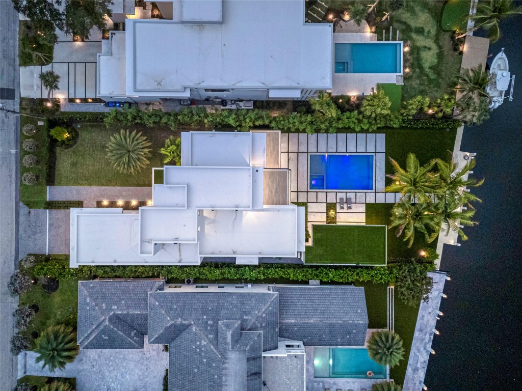 119 N Gordon Fort Lauderdale, FL 33301