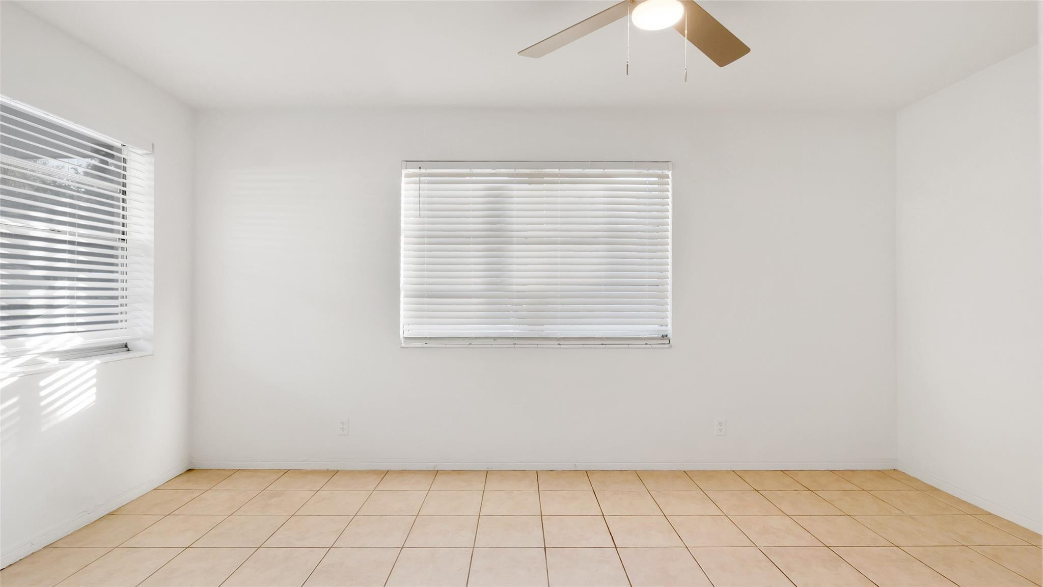 709 SE 15th #1 Fort Lauderdale, FL 33316