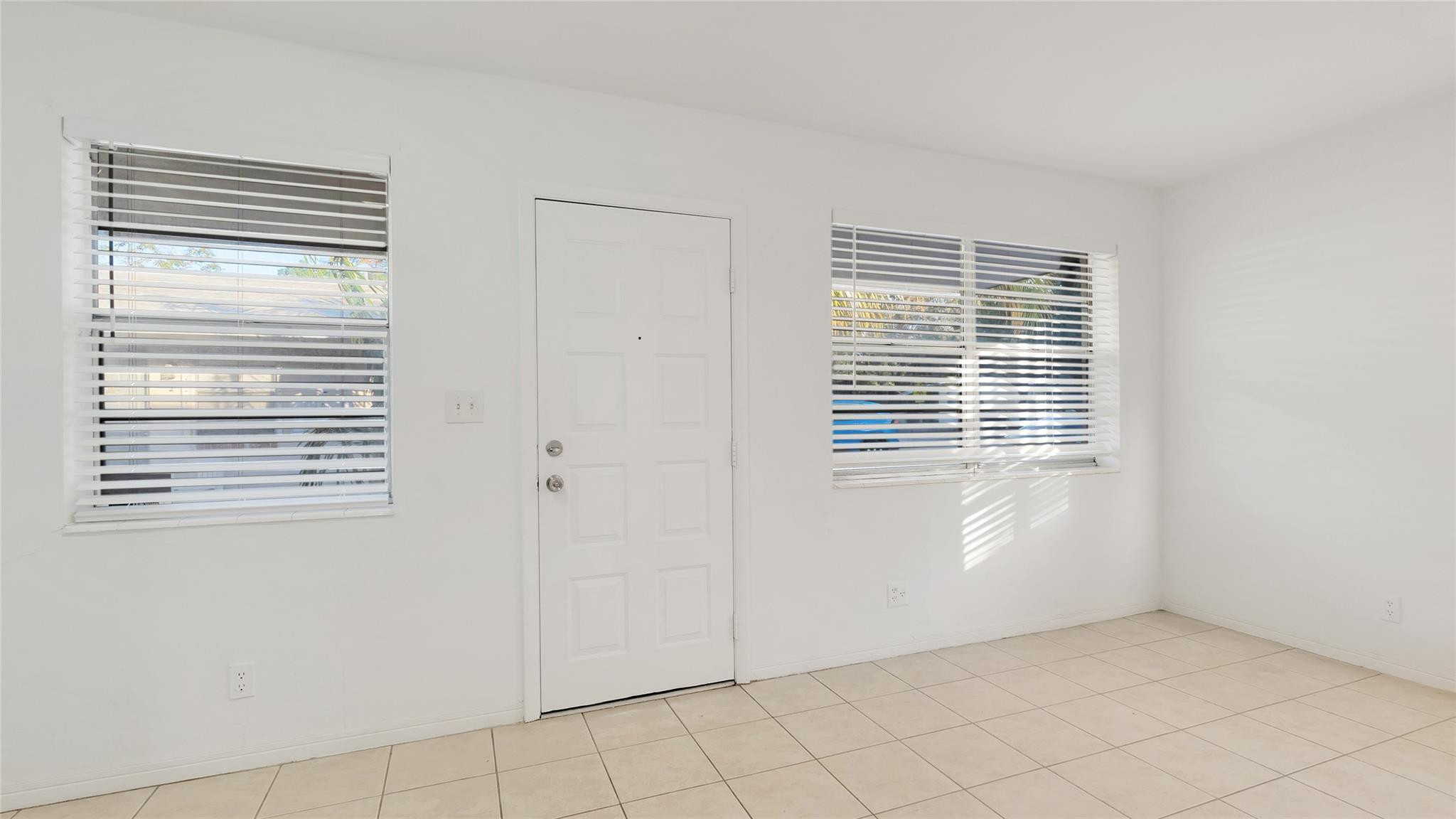 709 SE 15th #1 Fort Lauderdale, FL 33316