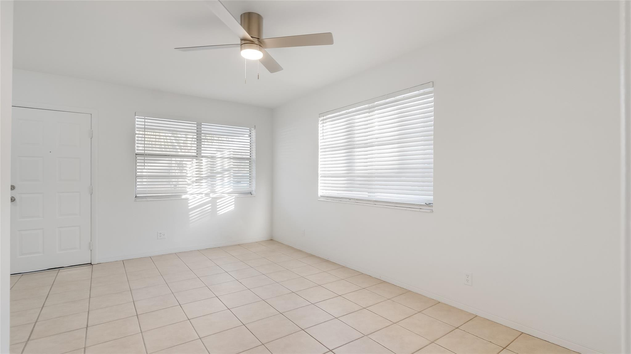 709 SE 15th #1 Fort Lauderdale, FL 33316