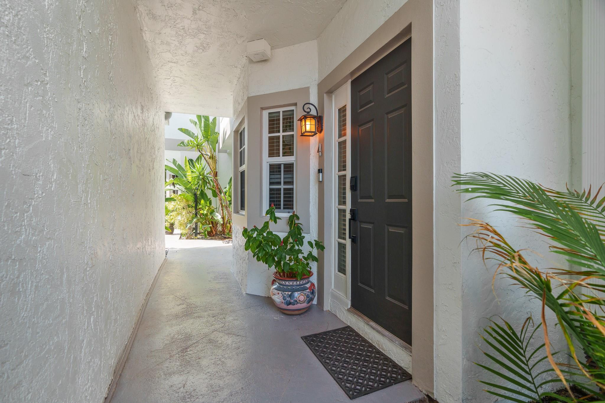 1321 Bayview #4 Fort Lauderdale, FL 33304